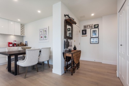 Ph1-140 14Th Street E, North Vancouver, BC 