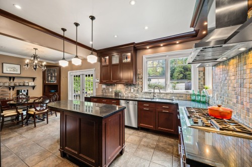 6050 Athlone Street, Vancouver, BC 