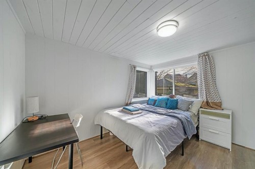 3694 16Th Avenue W, Vancouver, BC 