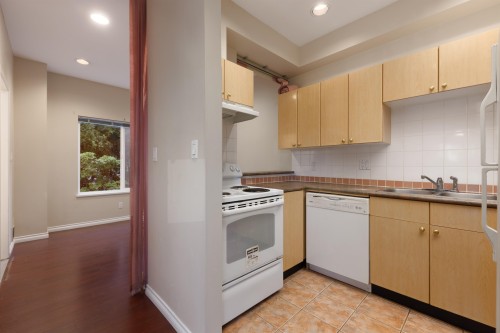 7668 Bennett Road, Richmond, BC 