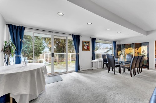 360 Keith Road, West Vancouver, BC 