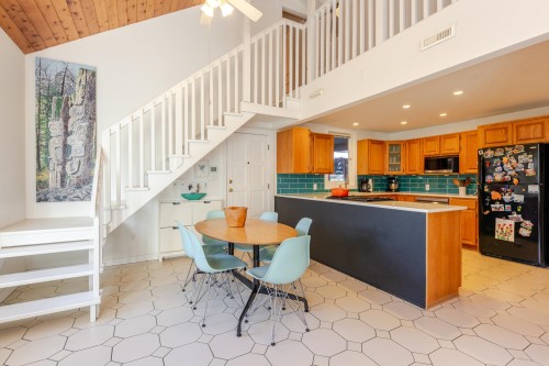 3454 Liverpool Street, Port Coquitlam, BC 