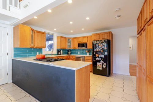 3454 Liverpool Street, Port Coquitlam, BC 