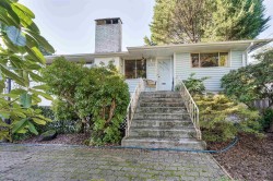 2285 Viewlynn Drive  North Vancouver, BC V7J 2W9