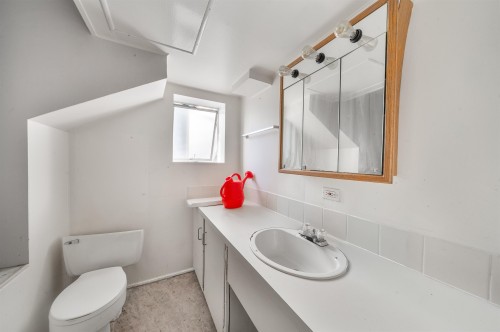 2285 Viewlynn Drive, North Vancouver, BC 