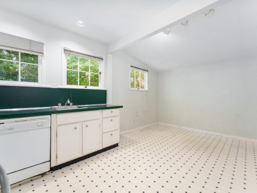 4150 Dollarton Highway, North Vancouver, BC 