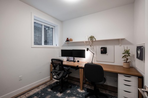 3337 40Th Avenue W, Vancouver, BC 