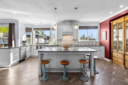 407 Delmont Street, Coquitlam, BC 