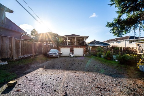 557 58Th Avenue E, Vancouver, BC 