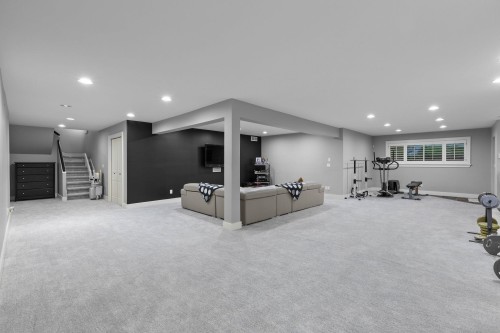 3027 Plateau Boulevard, Coquitlam, BC 