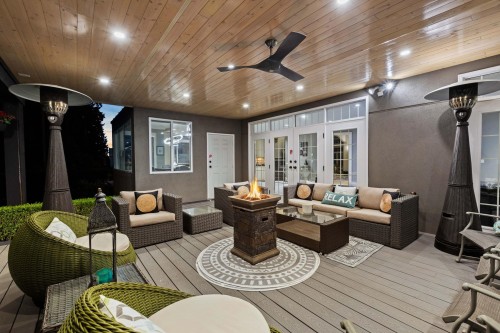 3027 Plateau Boulevard, Coquitlam, BC 