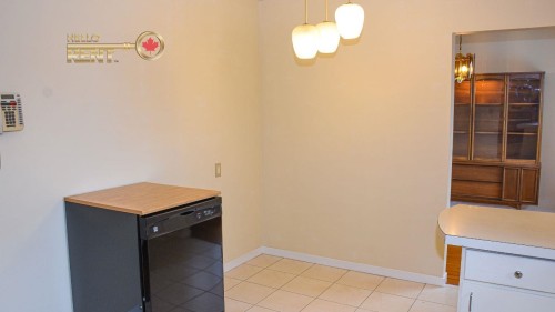 733 16Th Street E, North Vancouver, BC 