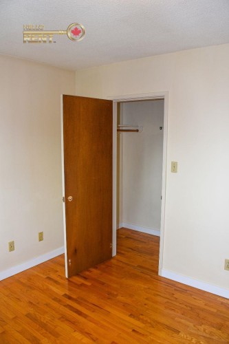 733 16Th Street E, North Vancouver, BC 