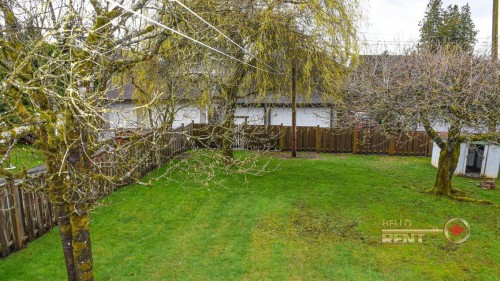 733 16Th Street E, North Vancouver, BC 