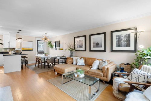 1365 7Th Avenue W, Vancouver, BC 