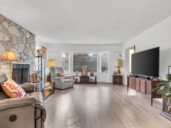 6870 6th Street  Burnaby, BC V5E 3T1