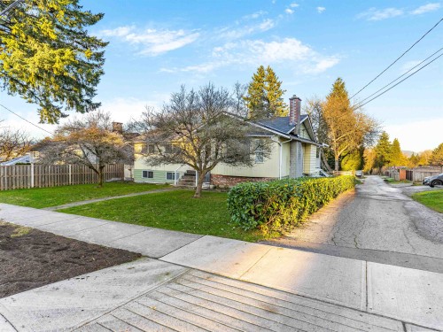 6870 6Th Street, Burnaby, BC 