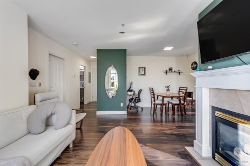 101-202 Mowat Street, New Westminster, BC 