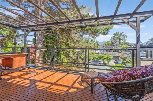 4468 1St Avenue W, Vancouver, BC 