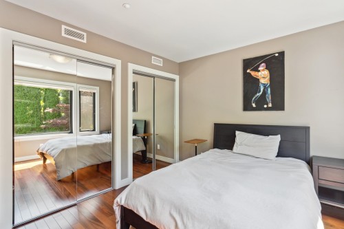 4468 1St Avenue W, Vancouver, BC 