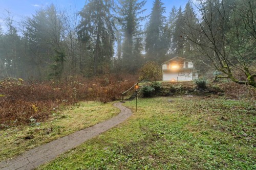 4520 Lynn Valley Road, North Vancouver, BC 