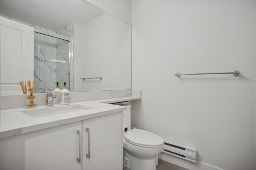 7-9211 Mckim Way, Richmond, BC 