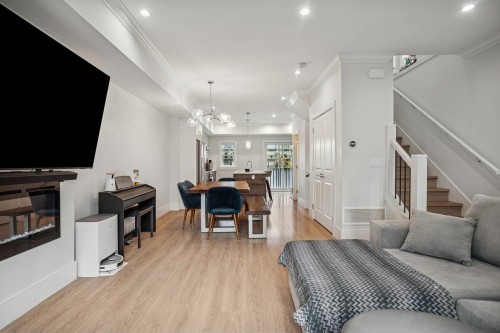 7-9211 Mckim Way, Richmond, BC 