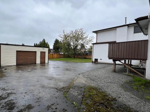 2435 38Th Avenue E, Vancouver, BC 