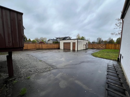 2435 38Th Avenue E, Vancouver, BC 