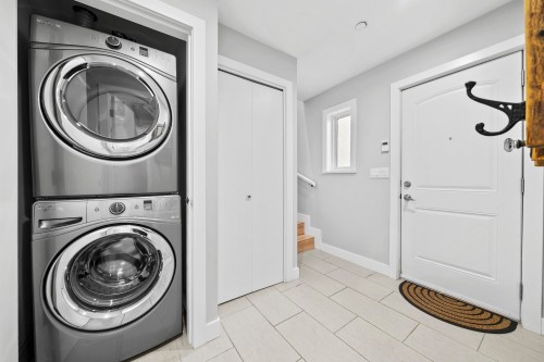 3759 Coast Meridian Road, Port Coquitlam, BC 