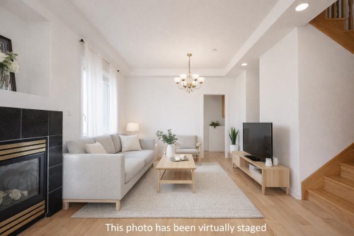 6980 Humphries Avenue  Burnaby, BC V5E 4N4