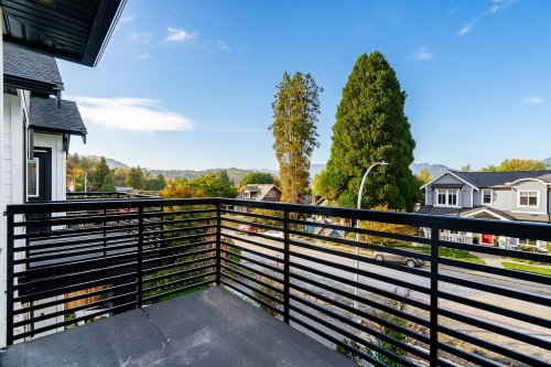 2717 Henry Street, Port Moody, BC 