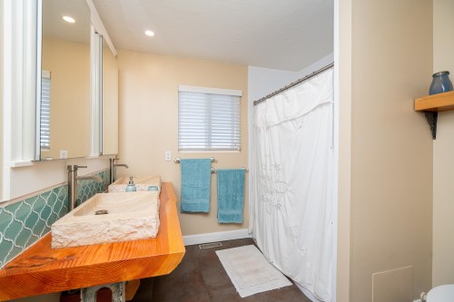 1135 Vanier Avenue, Coquitlam, BC 