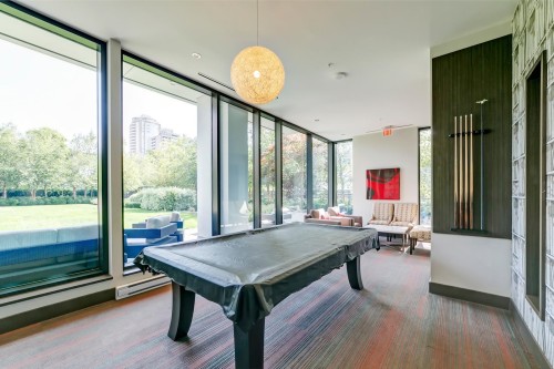 203-6658 Dow Avenue, Burnaby, BC 