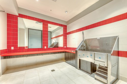 203-6658 Dow Avenue, Burnaby, BC 