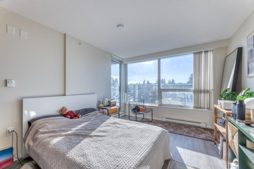 203-6658 Dow Avenue, Burnaby, BC 