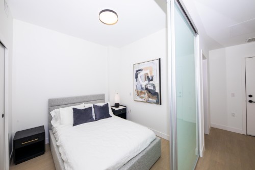 358-422 3Rd Street E, North Vancouver, BC 