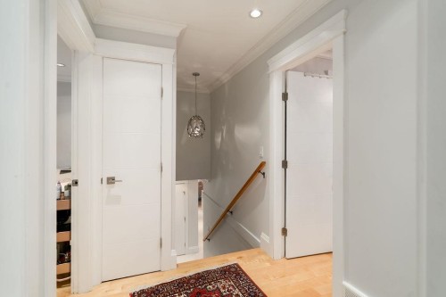 4820 Headland Drive, West Vancouver, BC 