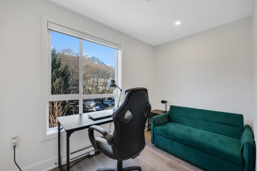207-37808 Third Avenue, Squamish, BC 