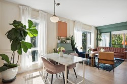 321-2520 Guelph Street  Vancouver, BC V5T 0K7