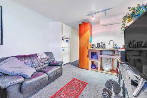 3710 Hoskins Road, North Vancouver, BC 