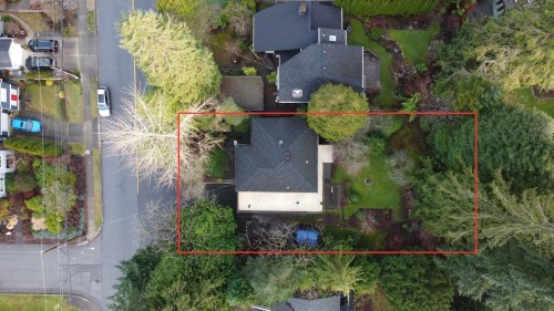 3710 Hoskins Road, North Vancouver, BC 