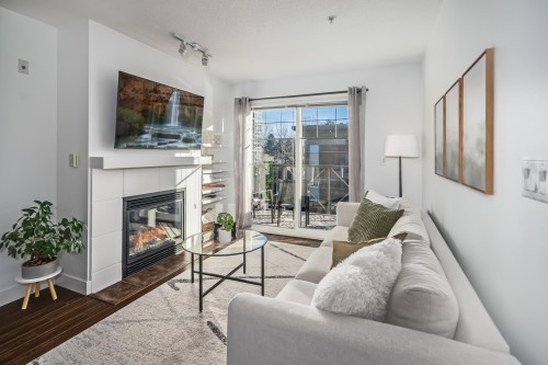 407-3240 St Johns Street  Port Moody, BC V3H 0C1