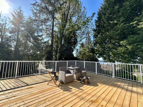 1215 Nepal Crescent, West Vancouver, BC 