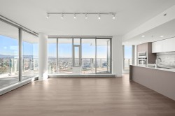 2402-8031 Nunavut Lane  Vancouver, BC V5X 0C9