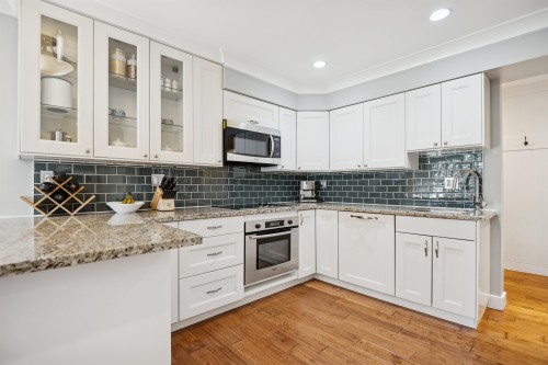 202-1157 Nelson Street, Vancouver, BC 