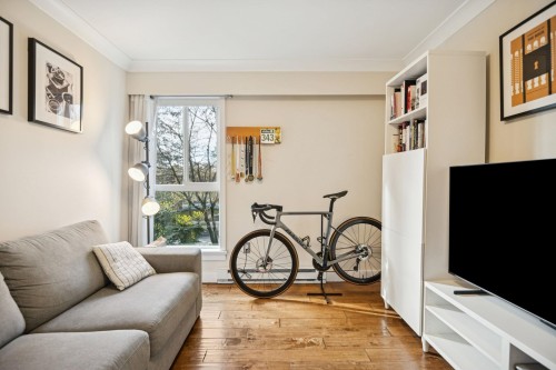 202-1157 Nelson Street, Vancouver, BC 