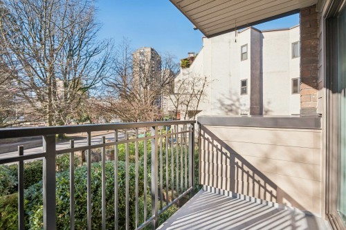202-1157 Nelson Street, Vancouver, BC 