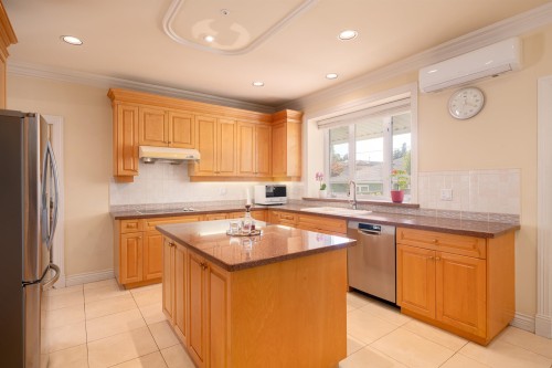 6669 Heather Street, Vancouver, BC 