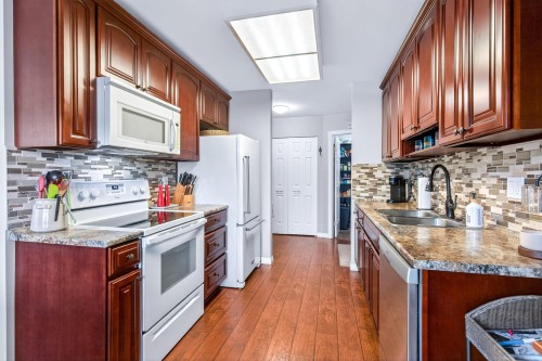 50-12296 224Th Street, Maple Ridge, BC 